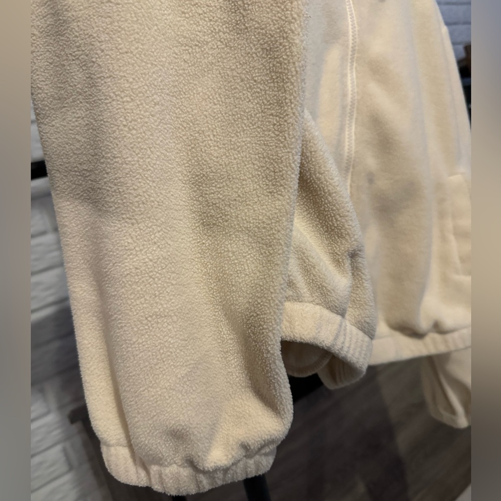 Two SHEIN fleece women’s jackets - Picture 12 of 13